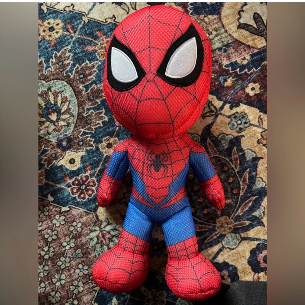 2 for 1! Aquapal spiderman and spiderman slippers size 7/8
